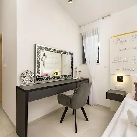 Villa Istra Relax Smaragd By Istrialux Rebici